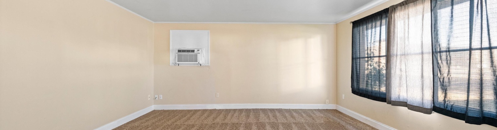 10th St., Kennewick, Washington 99337, 2 Bedrooms Bedrooms, 0 ,1 BathroomBathrooms,Houses,For Sale,10th St.,0,289410