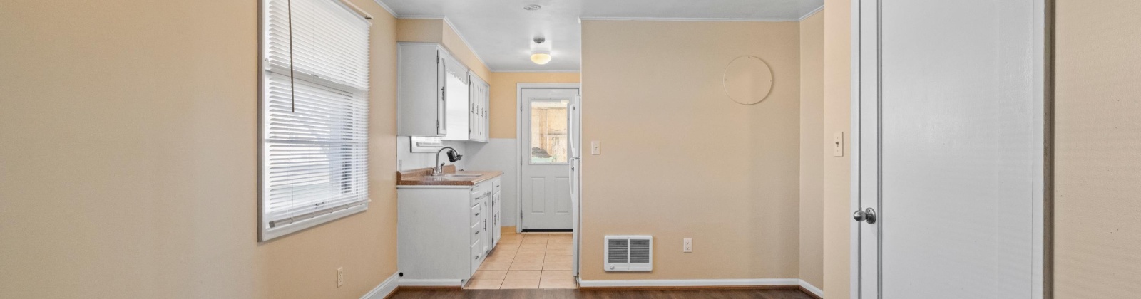 10th St., Kennewick, Washington 99337, 2 Bedrooms Bedrooms, 0 ,1 BathroomBathrooms,Houses,For Sale,10th St.,0,289410