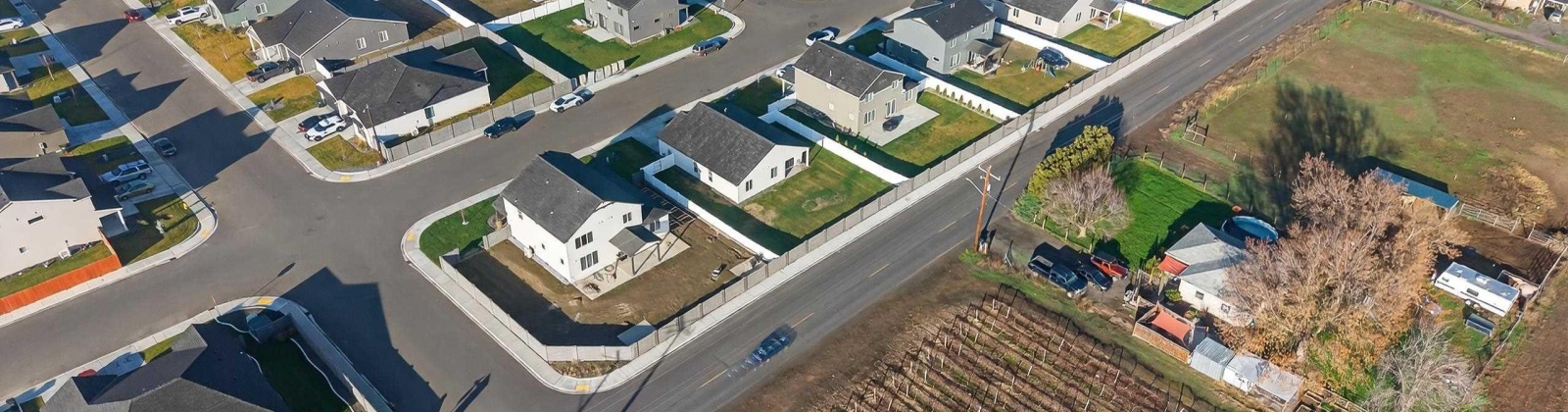 Diamond Ave, Grandview, Washington 98930, 3 Bedrooms Bedrooms, 0 ,2 BathroomsBathrooms,Houses,For Sale,Diamond Ave,0,289409