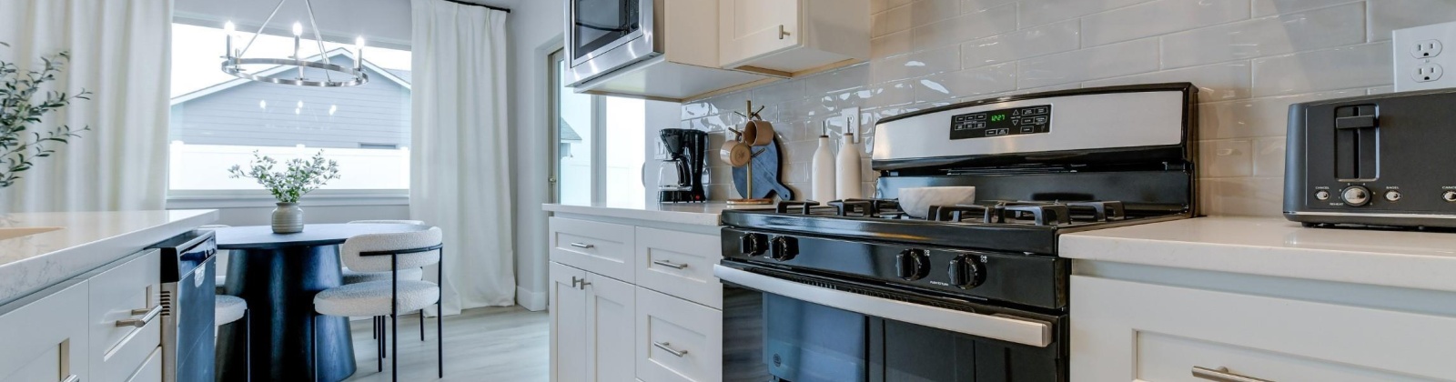 Grapevine St, Grandview, Washington 98930, 3 Bedrooms Bedrooms, 0 ,2 BathroomsBathrooms,Houses,For Sale,Grapevine St,0,289403