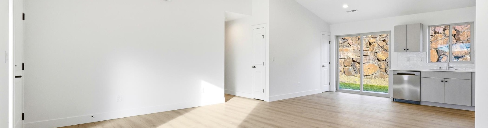 29th Ct, Kennewick, Washington 99338, 3 Bedrooms Bedrooms, 0 ,2 BathroomsBathrooms,Houses,For Sale,29th Ct,0,289404