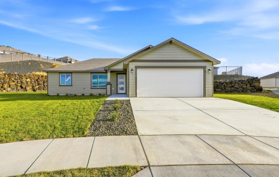 29th Ct, Kennewick, Washington 99338, 3 Bedrooms Bedrooms, 0 ,2 BathroomsBathrooms,Houses,For Sale,29th Ct,0,289405