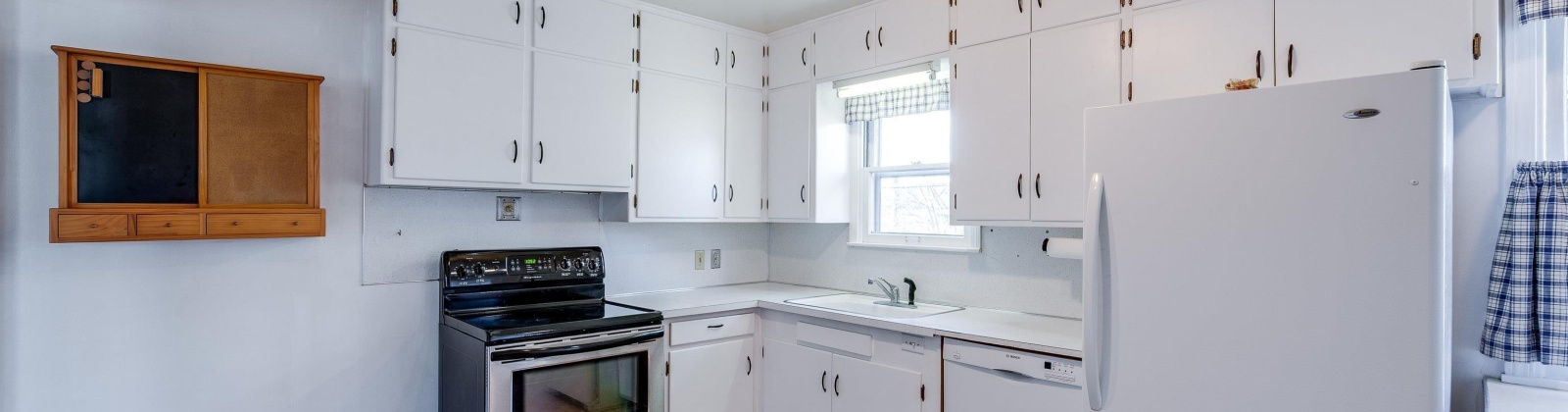 Clifford St, Pullman, Washington 99163, 4 Bedrooms Bedrooms, 0 ,2 BathroomsBathrooms,Houses,For Sale,Clifford St,0,289428