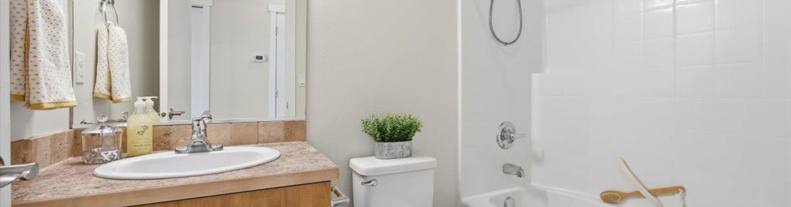 Cherokee St, Richland, Washington 99352, 3 Bedrooms Bedrooms, 0 ,2 BathroomsBathrooms,Houses,For Sale,Cherokee St,0,289427