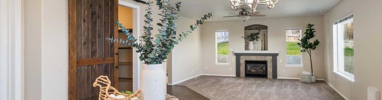 35th Avenue, Kennewick, Washington 99352-8840, 5 Bedrooms Bedrooms, 0 ,3 BathroomsBathrooms,Houses,For Sale,35th Avenue,0,289425