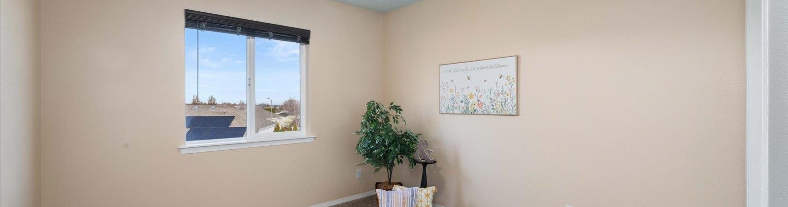 35th Avenue, Kennewick, Washington 99352-8840, 5 Bedrooms Bedrooms, 0 ,3 BathroomsBathrooms,Houses,For Sale,35th Avenue,0,289425