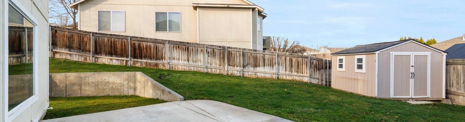 35th Avenue, Kennewick, Washington 99352-8840, 5 Bedrooms Bedrooms, 0 ,3 BathroomsBathrooms,Houses,For Sale,35th Avenue,0,289425