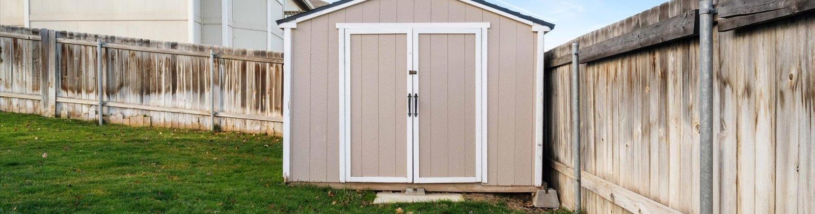 35th Avenue, Kennewick, Washington 99352-8840, 5 Bedrooms Bedrooms, 0 ,3 BathroomsBathrooms,Houses,For Sale,35th Avenue,0,289425