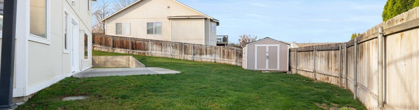 35th Avenue, Kennewick, Washington 99352-8840, 5 Bedrooms Bedrooms, 0 ,3 BathroomsBathrooms,Houses,For Sale,35th Avenue,0,289425