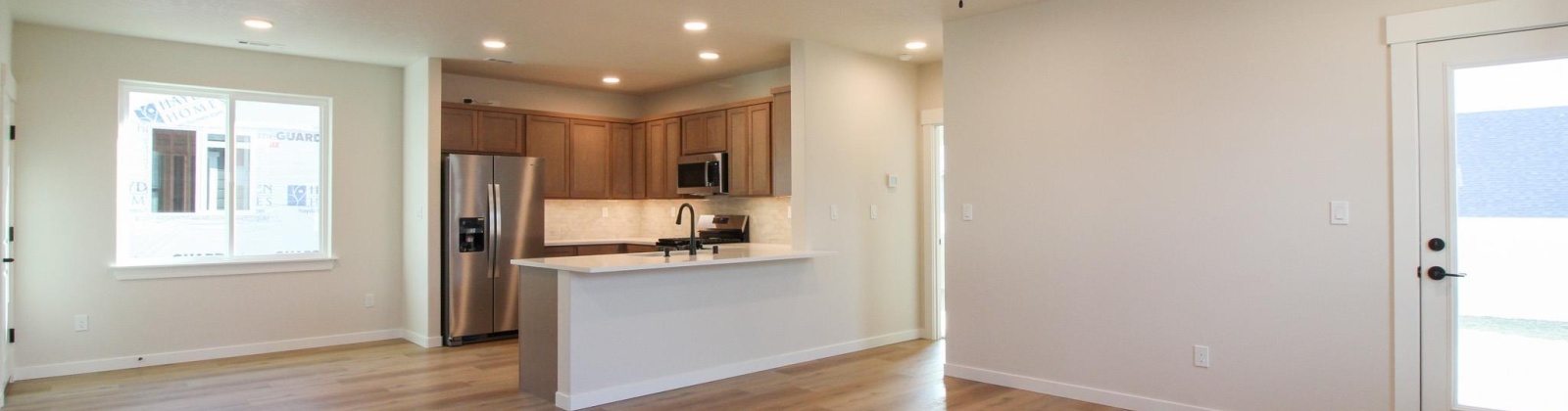 Stonecap Street, Richland, Washington 99352, 3 Bedrooms Bedrooms, 0 ,2 BathroomsBathrooms,Houses,For Rent,Stonecap Street,0,289418