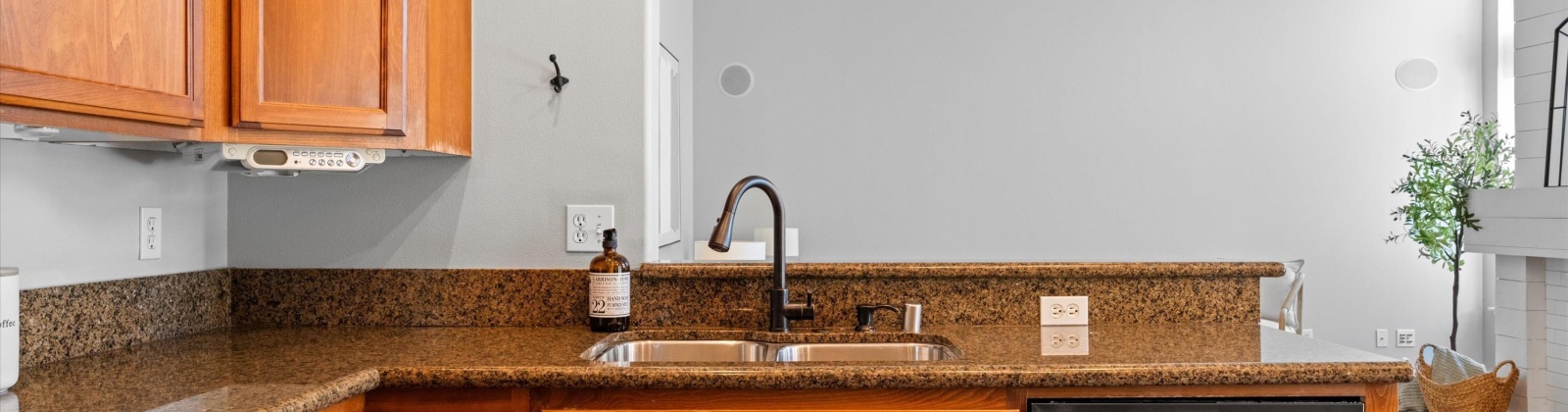 Dahlia Ct, Pasco, Washington 99301, 4 Bedrooms Bedrooms, 0 ,3 BathroomsBathrooms,Houses,For Sale,Dahlia Ct,0,289420