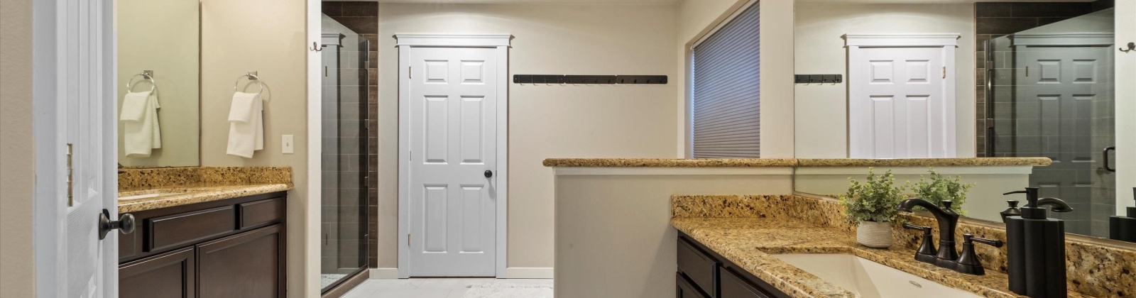 Dahlia Ct, Pasco, Washington 99301, 4 Bedrooms Bedrooms, 0 ,3 BathroomsBathrooms,Houses,For Sale,Dahlia Ct,0,289420