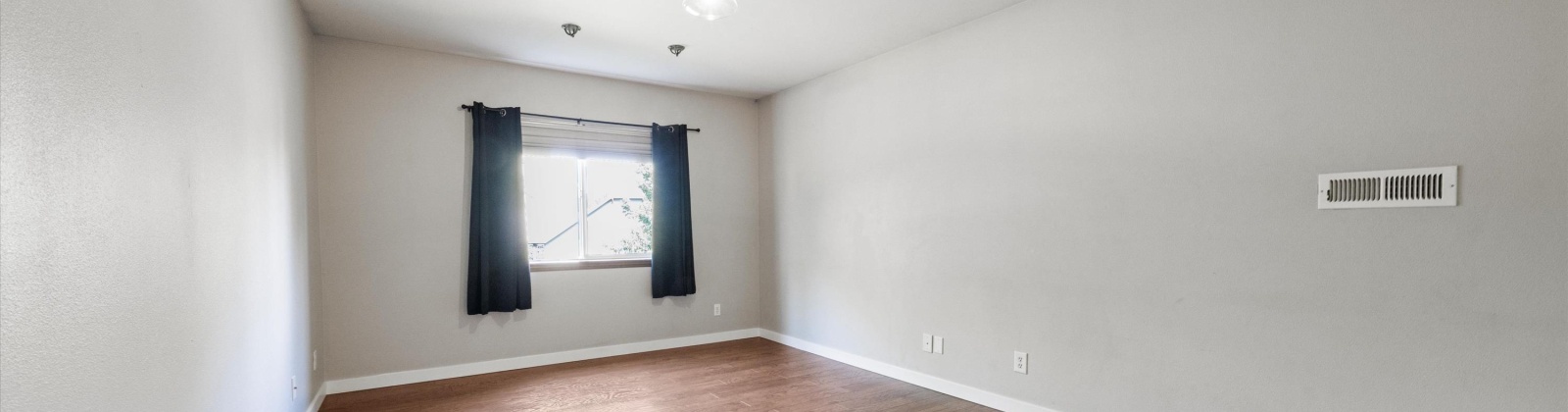 Dahlia Ct, Pasco, Washington 99301, 4 Bedrooms Bedrooms, 0 ,3 BathroomsBathrooms,Houses,For Sale,Dahlia Ct,0,289420