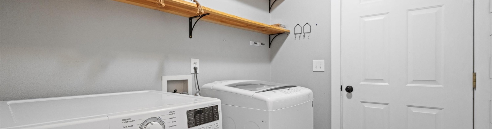 Dahlia Ct, Pasco, Washington 99301, 4 Bedrooms Bedrooms, 0 ,3 BathroomsBathrooms,Houses,For Sale,Dahlia Ct,0,289420