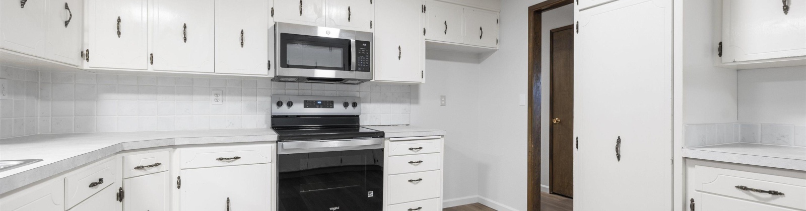 Dogwood Place, Richland, Washington 99354, 6 Bedrooms Bedrooms, 0 ,3 BathroomsBathrooms,Houses,For Sale,Dogwood Place,0,289422