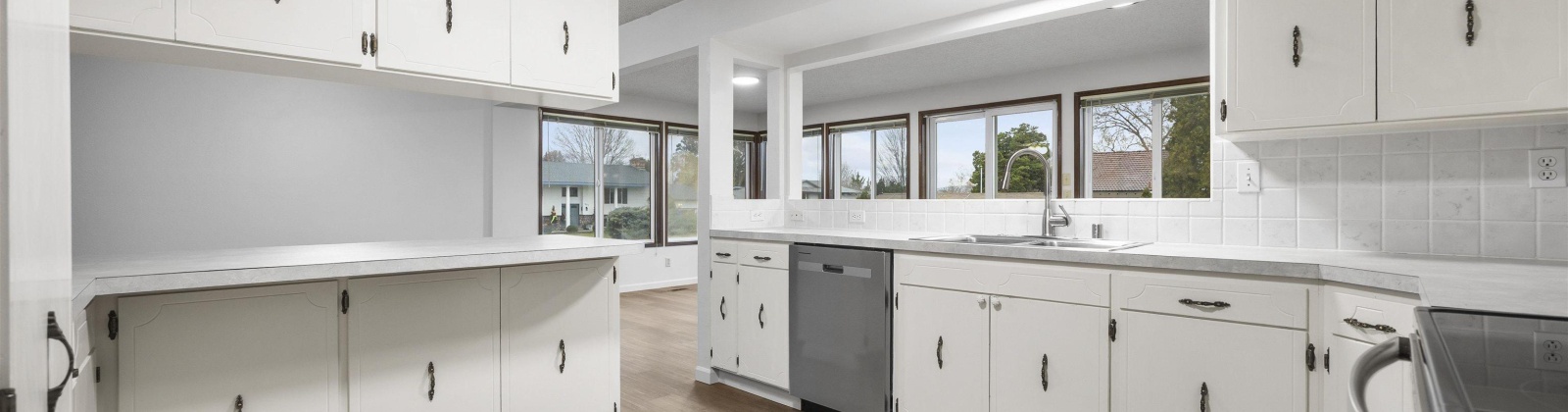 Dogwood Place, Richland, Washington 99354, 6 Bedrooms Bedrooms, 0 ,3 BathroomsBathrooms,Houses,For Sale,Dogwood Place,0,289422