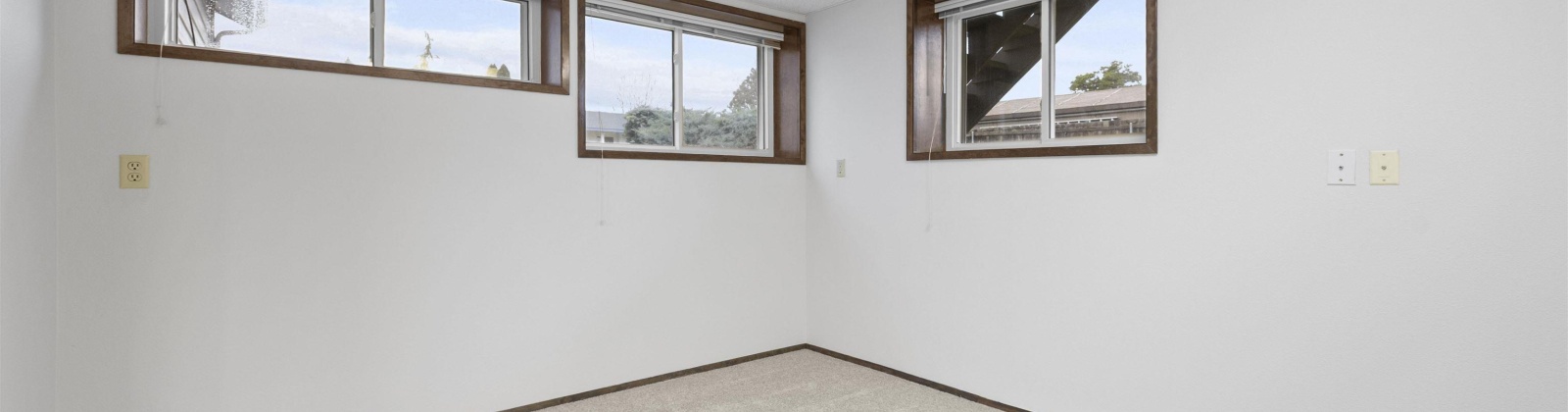 Dogwood Place, Richland, Washington 99354, 6 Bedrooms Bedrooms, 0 ,3 BathroomsBathrooms,Houses,For Sale,Dogwood Place,0,289422