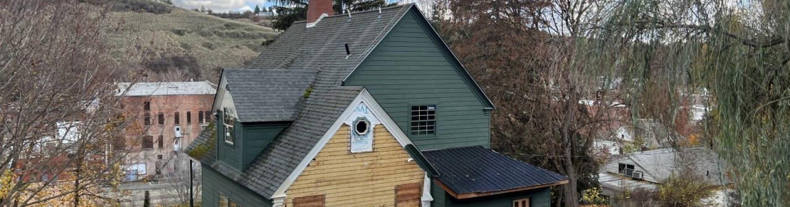 West Street, Colfax, Washington 99111, 4 Bedrooms Bedrooms, 0 ,1 BathroomBathrooms,Houses,For Sale,West Street,0,289434