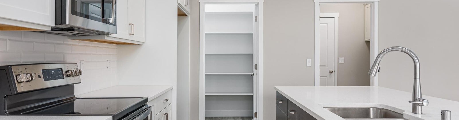 Dusty Maiden DR, Pasco, Washington 99301, 4 Bedrooms Bedrooms, 0 ,2 BathroomsBathrooms,Houses,For Sale,Dusty Maiden DR,0,289432