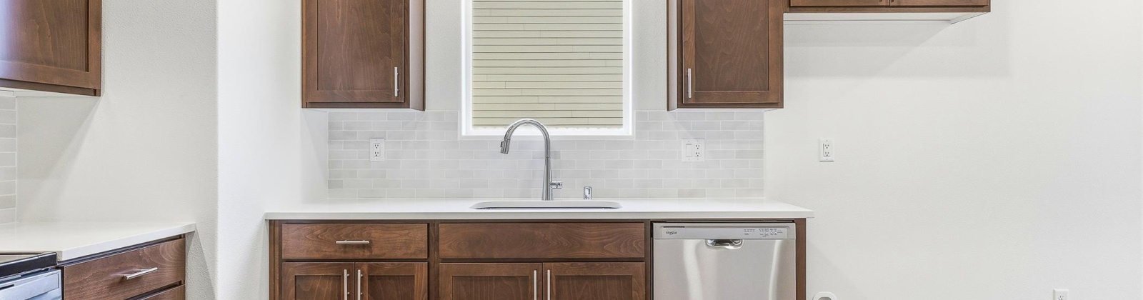 Amberly Ave, Grandview, Washington 98930, 3 Bedrooms Bedrooms, 0 ,2 BathroomsBathrooms,Houses,For Sale,Amberly Ave,0,289429