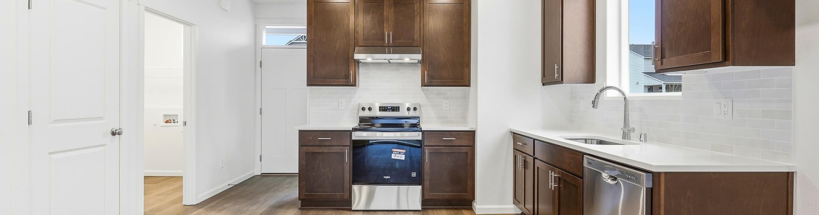 Amberly Ave, Grandview, Washington 98930, 3 Bedrooms Bedrooms, 0 ,2 BathroomsBathrooms,Houses,For Sale,Amberly Ave,0,289429