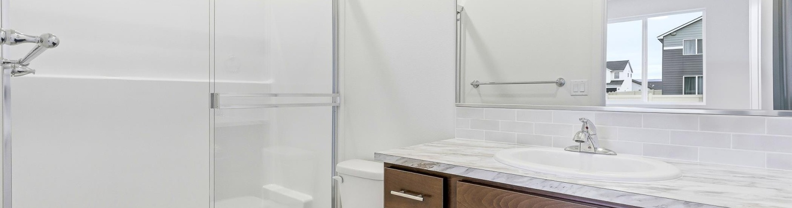 Amberly Ave, Grandview, Washington 98930, 3 Bedrooms Bedrooms, 0 ,2 BathroomsBathrooms,Houses,For Sale,Amberly Ave,0,289429