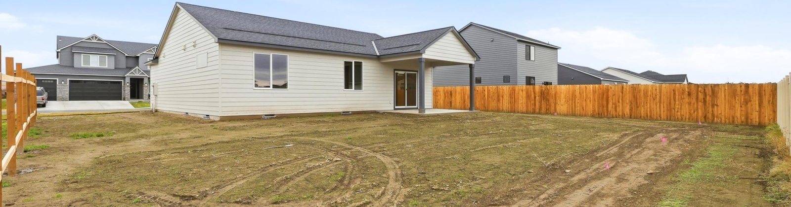 Amberly Ave, Grandview, Washington 98930, 3 Bedrooms Bedrooms, 0 ,2 BathroomsBathrooms,Houses,For Sale,Amberly Ave,0,289429