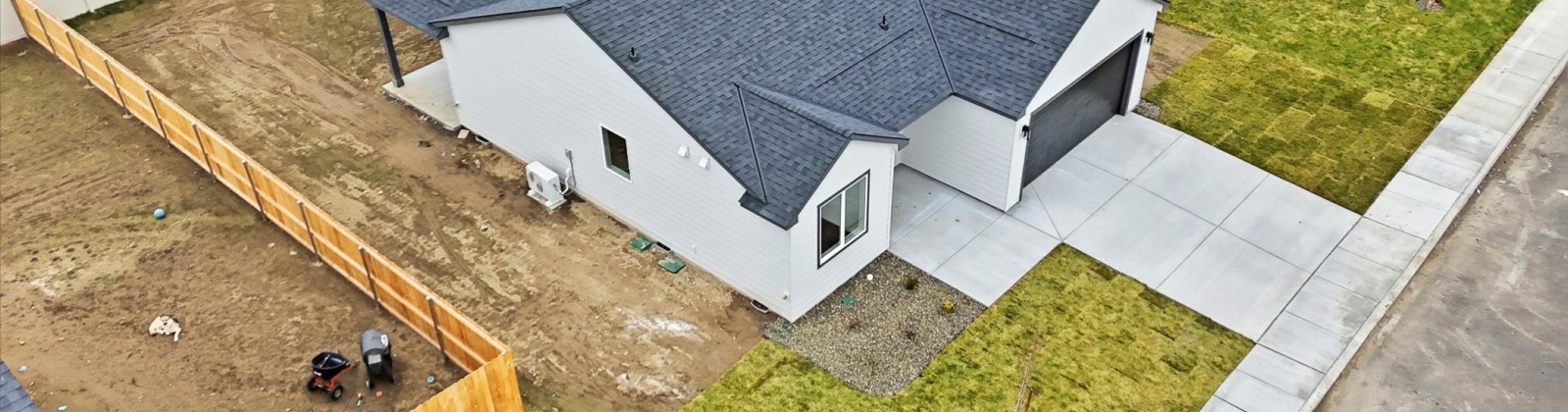 Amberly Ave, Grandview, Washington 98930, 3 Bedrooms Bedrooms, 0 ,2 BathroomsBathrooms,Houses,For Sale,Amberly Ave,0,289429