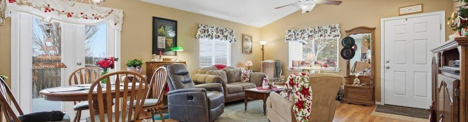 5th Ave, Kennewick, Washington 99336, 2 Bedrooms Bedrooms, 0 ,1 BathroomBathrooms,Houses,For Sale,5th Ave,0,289447