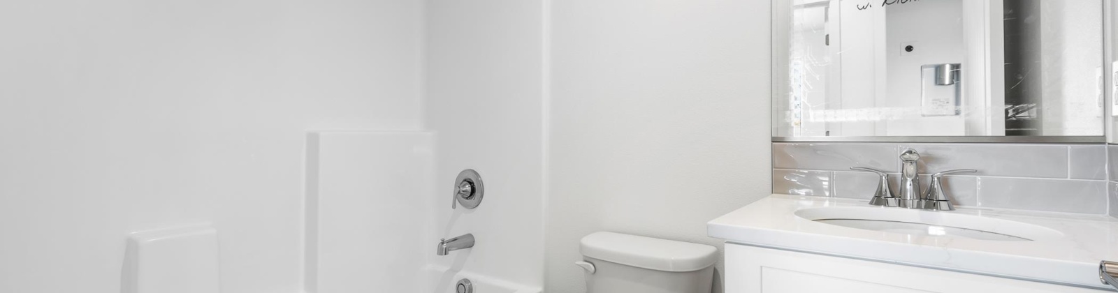 Grapevine Ct, West Richland, Washington 99353, 3 Bedrooms Bedrooms, 0 ,3 BathroomsBathrooms,Condos/townhomes,For Sale,Grapevine Ct,0,289446