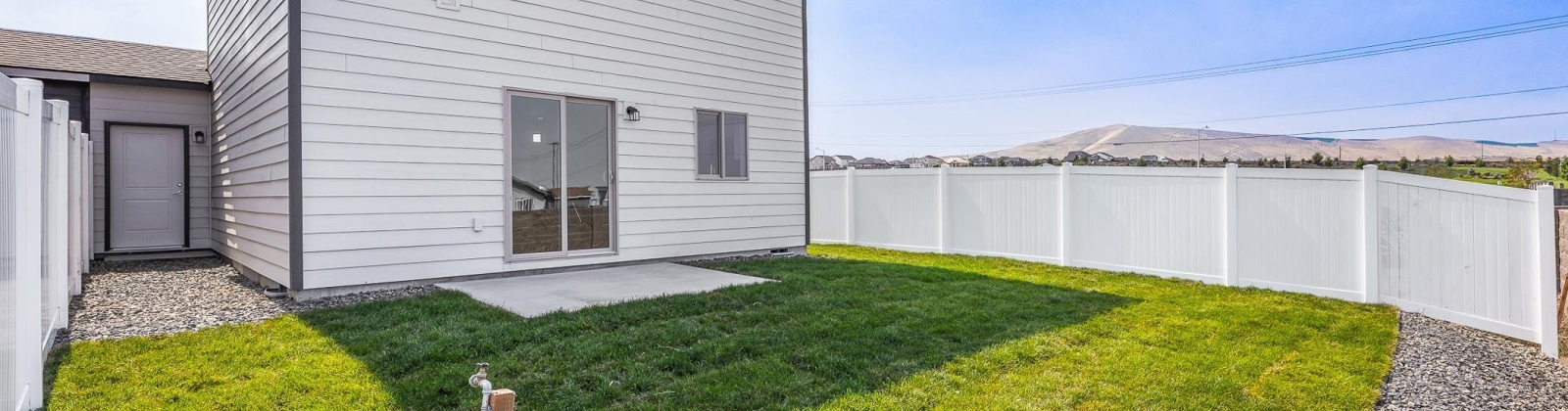 Grapevine Ct, West Richland, Washington 99353, 3 Bedrooms Bedrooms, 0 ,3 BathroomsBathrooms,Condos/townhomes,For Sale,Grapevine Ct,0,289446