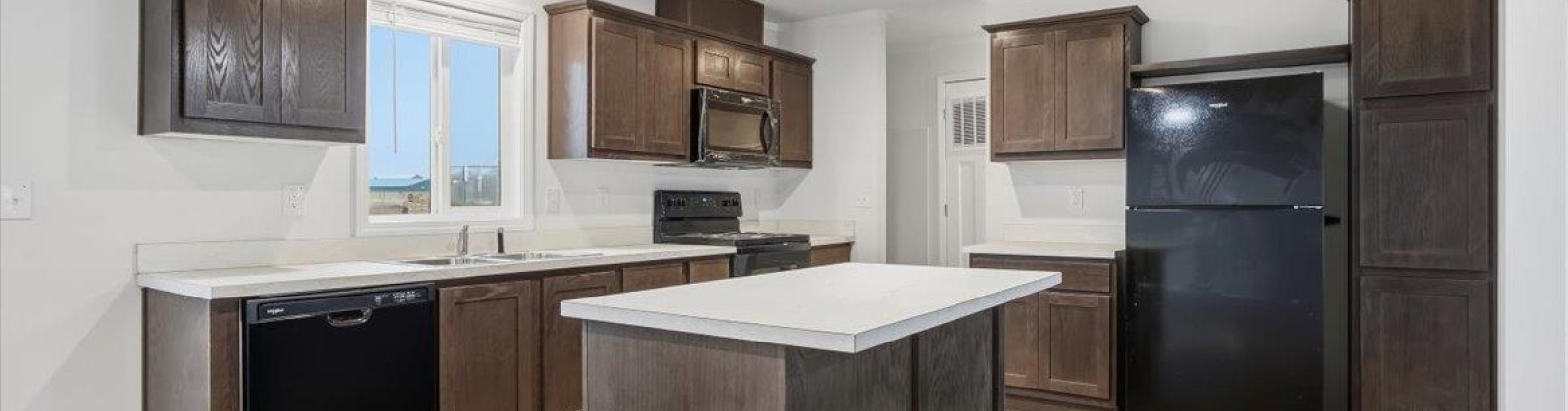 Edison Ave, Sunnyside, Washington 98944, 4 Bedrooms Bedrooms, 0 ,2 BathroomsBathrooms,For Sale,Edison Ave,0,289445