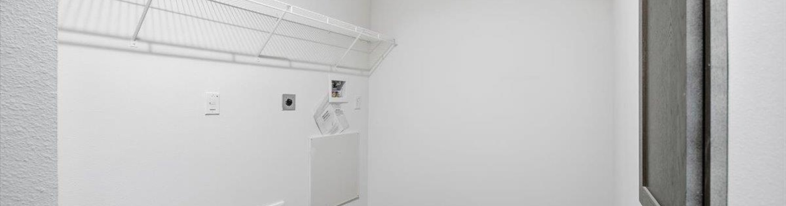 Edison Ave, Sunnyside, Washington 98944, 4 Bedrooms Bedrooms, 0 ,2 BathroomsBathrooms,For Sale,Edison Ave,0,289445