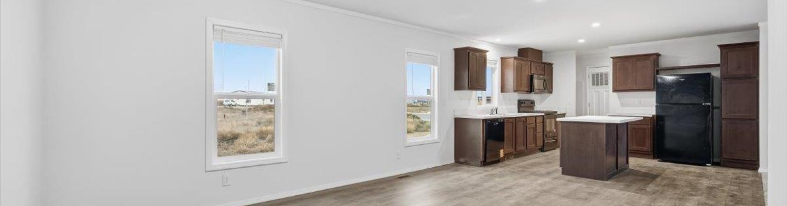 Edison Ave, Sunnyside, Washington 98944, 4 Bedrooms Bedrooms, 0 ,2 BathroomsBathrooms,For Sale,Edison Ave,0,289445