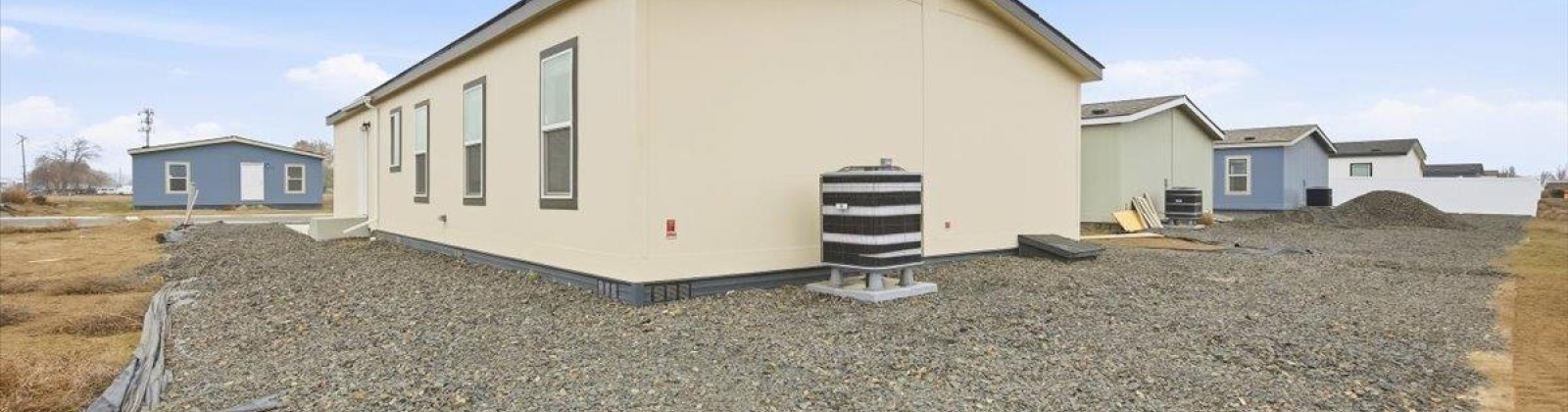 Edison Ave, Sunnyside, Washington 98944, 4 Bedrooms Bedrooms, 0 ,2 BathroomsBathrooms,For Sale,Edison Ave,0,289445