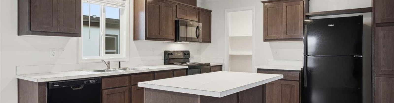 Edison Ave, Sunnyside, Washington 98944, 3 Bedrooms Bedrooms, 0 ,2 BathroomsBathrooms,For Sale,Edison Ave,0,289444