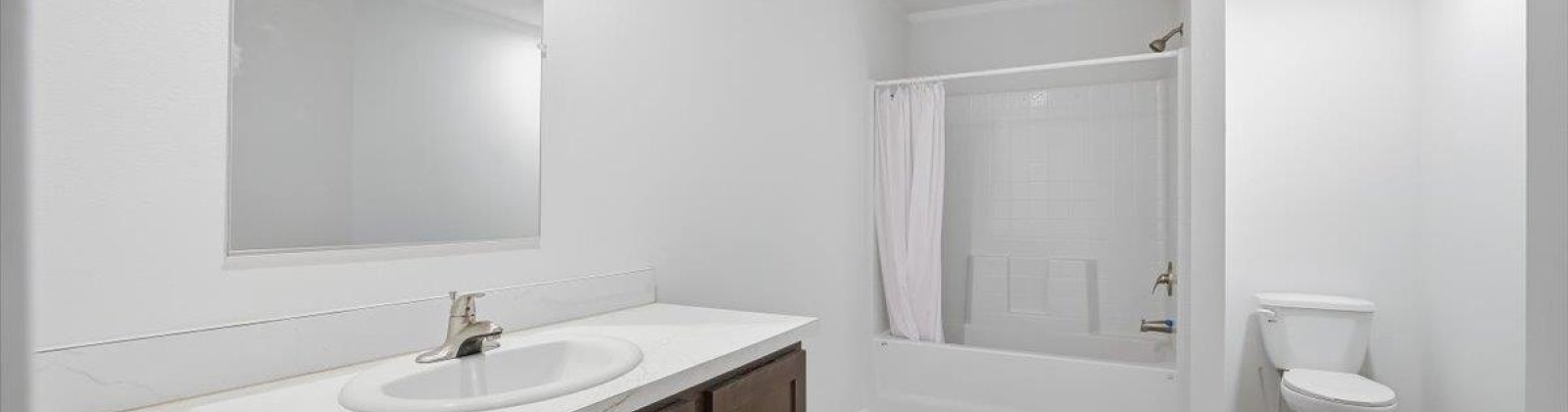 Edison Ave, Sunnyside, Washington 98944, 3 Bedrooms Bedrooms, 0 ,2 BathroomsBathrooms,For Sale,Edison Ave,0,289443