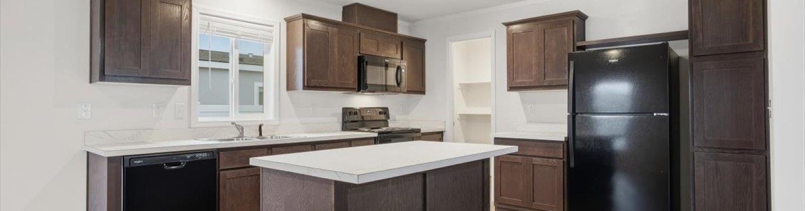 Edison Ave, Sunnyside, Washington 98944, 3 Bedrooms Bedrooms, 0 ,2 BathroomsBathrooms,For Sale,Edison Ave,0,289442