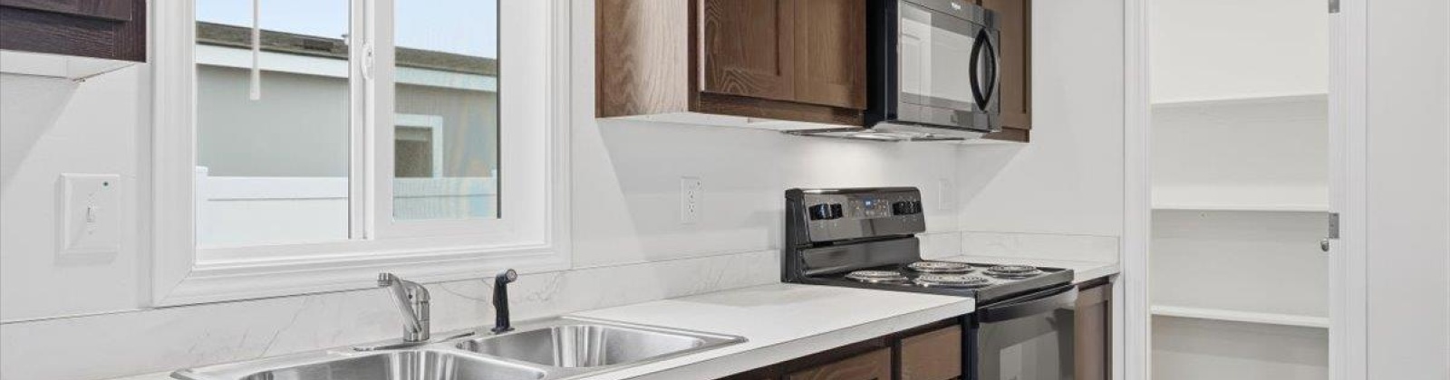 Edison Ave, Sunnyside, Washington 98944, 3 Bedrooms Bedrooms, 0 ,2 BathroomsBathrooms,For Sale,Edison Ave,0,289442