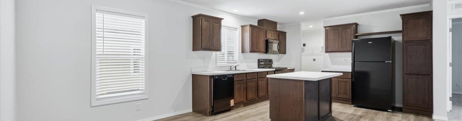 Edison Ave, Sunnyside, Washington 98944, 4 Bedrooms Bedrooms, 0 ,2 BathroomsBathrooms,For Sale,Edison Ave,0,289441