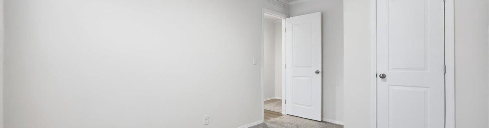 Edison Ave, Sunnyside, Washington 98944, 4 Bedrooms Bedrooms, 0 ,2 BathroomsBathrooms,For Sale,Edison Ave,0,289441