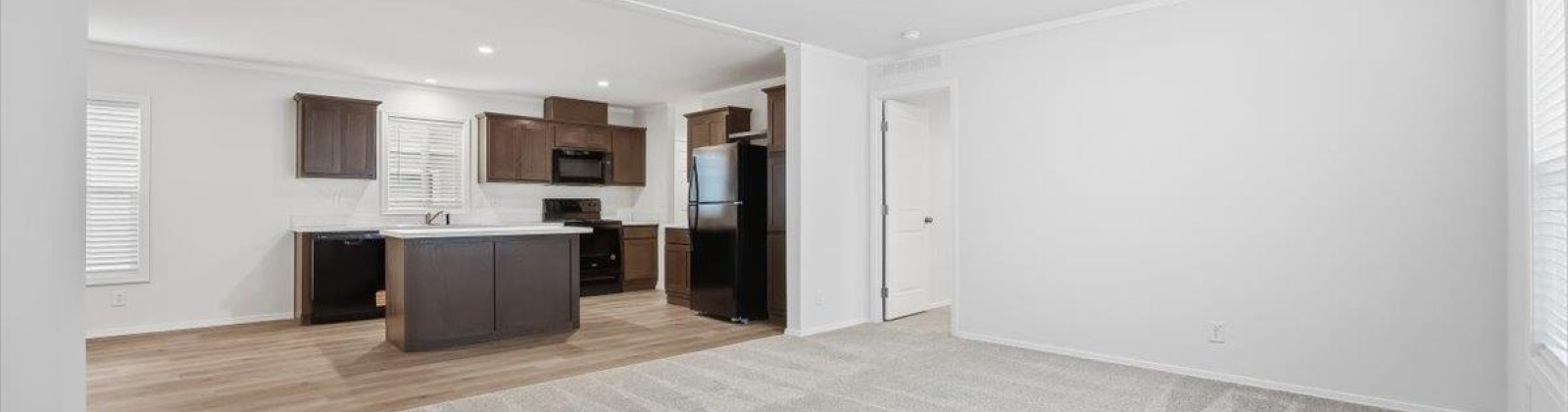 Edison Ave, Sunnyside, Washington 98944, 4 Bedrooms Bedrooms, 0 ,2 BathroomsBathrooms,For Sale,Edison Ave,0,289441