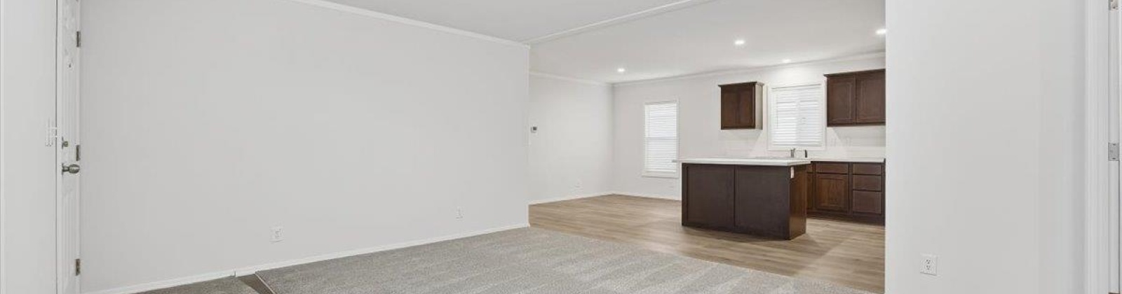 Edison Ave, Sunnyside, Washington 98944, 4 Bedrooms Bedrooms, 0 ,2 BathroomsBathrooms,For Sale,Edison Ave,0,289441