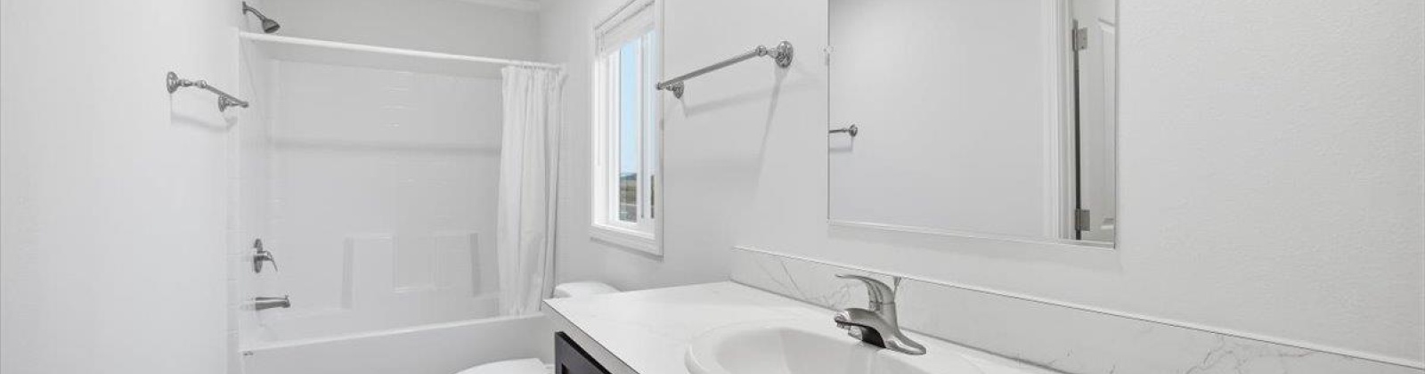 Edison Ave, Sunnyside, Washington 98944, 4 Bedrooms Bedrooms, 0 ,2 BathroomsBathrooms,For Sale,Edison Ave,0,289441