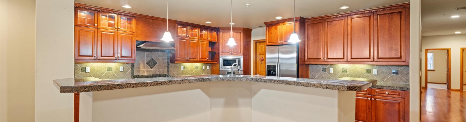 Columbia Point Drive, Richland, Washington 99352, 3 Bedrooms Bedrooms, 0 ,3 BathroomsBathrooms,Condos/townhomes,For Sale,Columbia Point Drive,0,289453