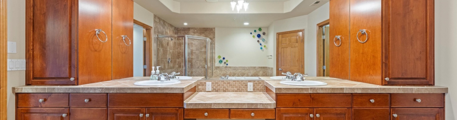 Columbia Point Drive, Richland, Washington 99352, 3 Bedrooms Bedrooms, 0 ,3 BathroomsBathrooms,Condos/townhomes,For Sale,Columbia Point Drive,0,289453