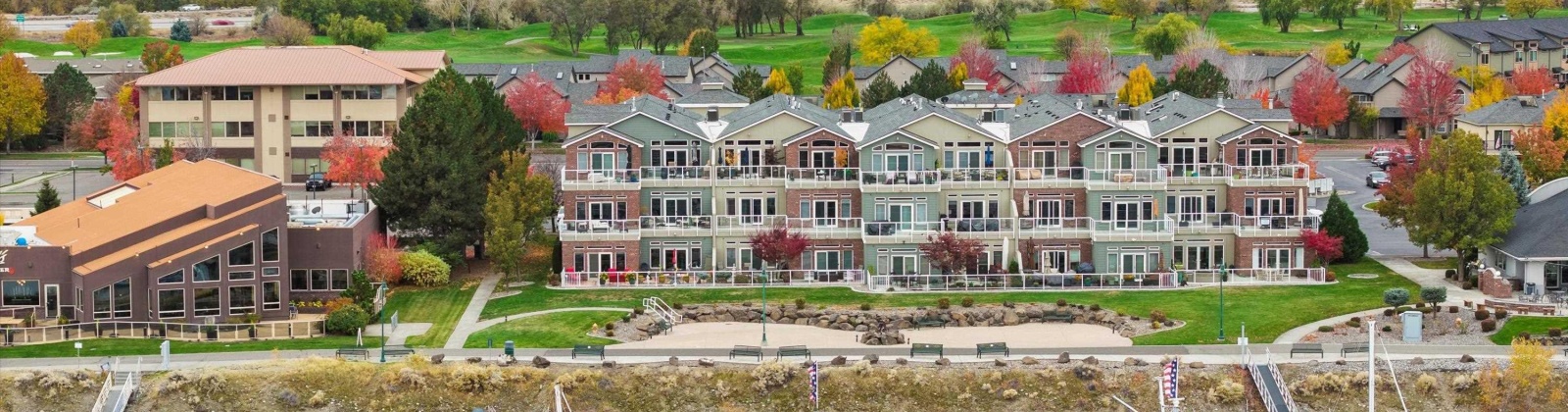 Columbia Point Drive, Richland, Washington 99352, 3 Bedrooms Bedrooms, 0 ,3 BathroomsBathrooms,Condos/townhomes,For Sale,Columbia Point Drive,0,289453