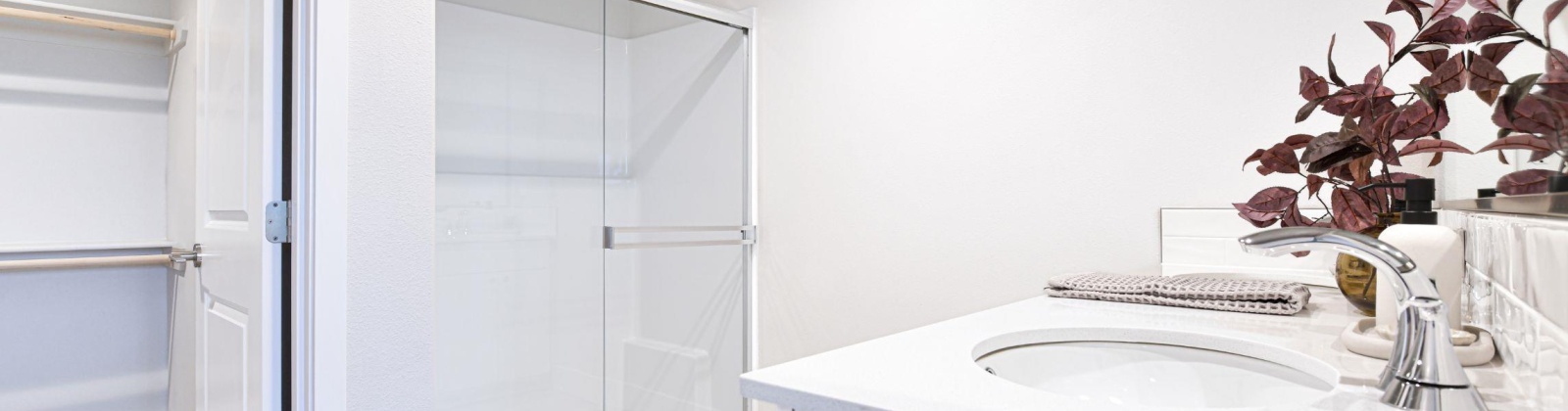 Road 114, Pasco, Washington 99301, 3 Bedrooms Bedrooms, 0 ,3 BathroomsBathrooms,Condos/townhomes,For Sale,Road 114,0,289469