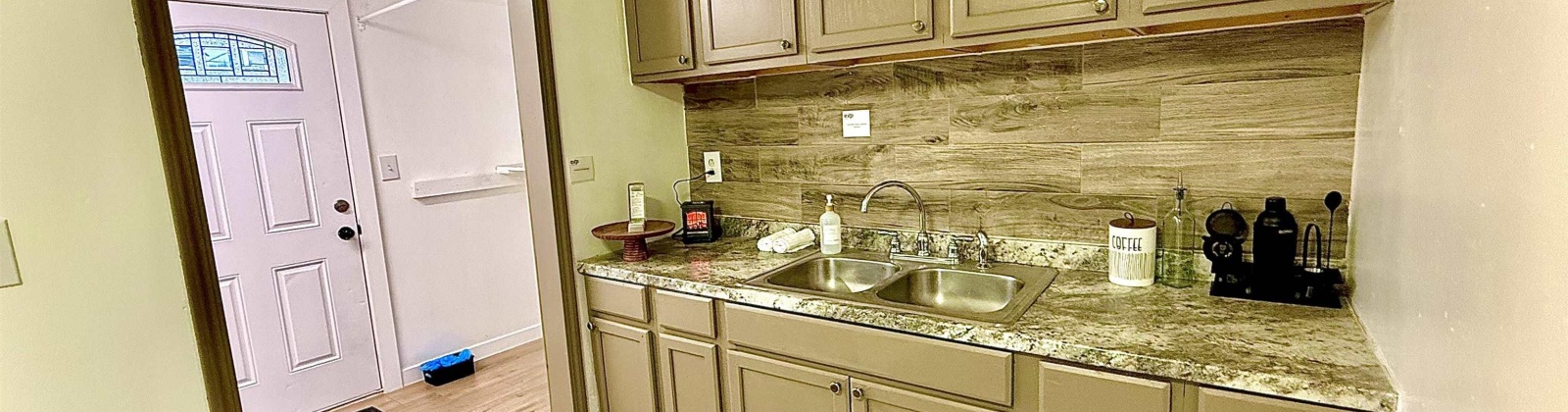 17th Ave, Pasco, Washington 99301, 4 Bedrooms Bedrooms, 0 ,1 BathroomBathrooms,Houses,For Sale,17th Ave,0,285905