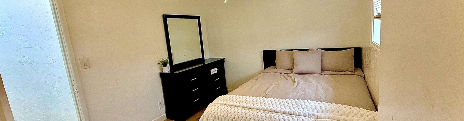 17th Ave, Pasco, Washington 99301, 4 Bedrooms Bedrooms, 0 ,1 BathroomBathrooms,Houses,For Sale,17th Ave,0,285905